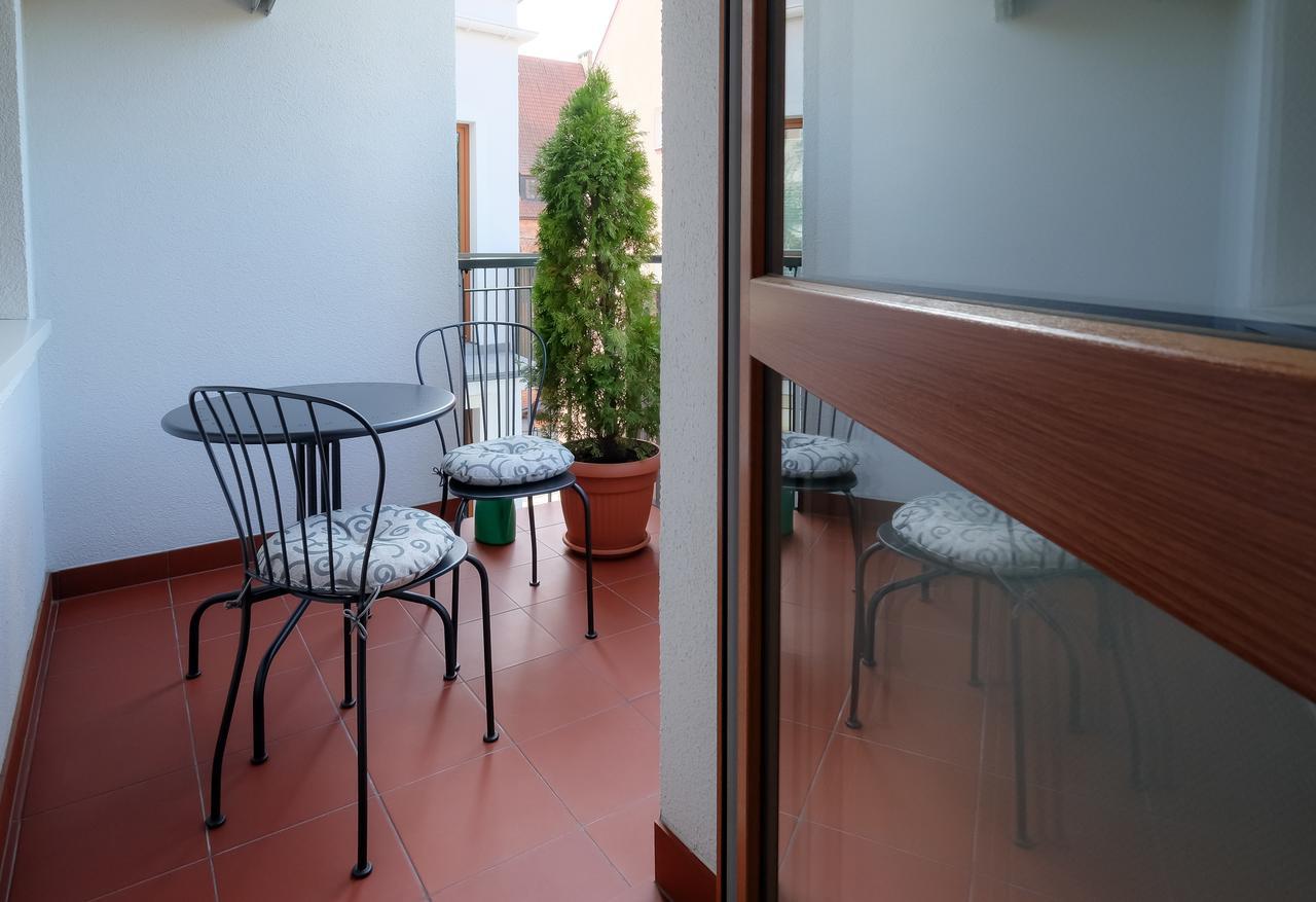 Apartamenty Starowka - Riverside II Szczecin Kültér fotó